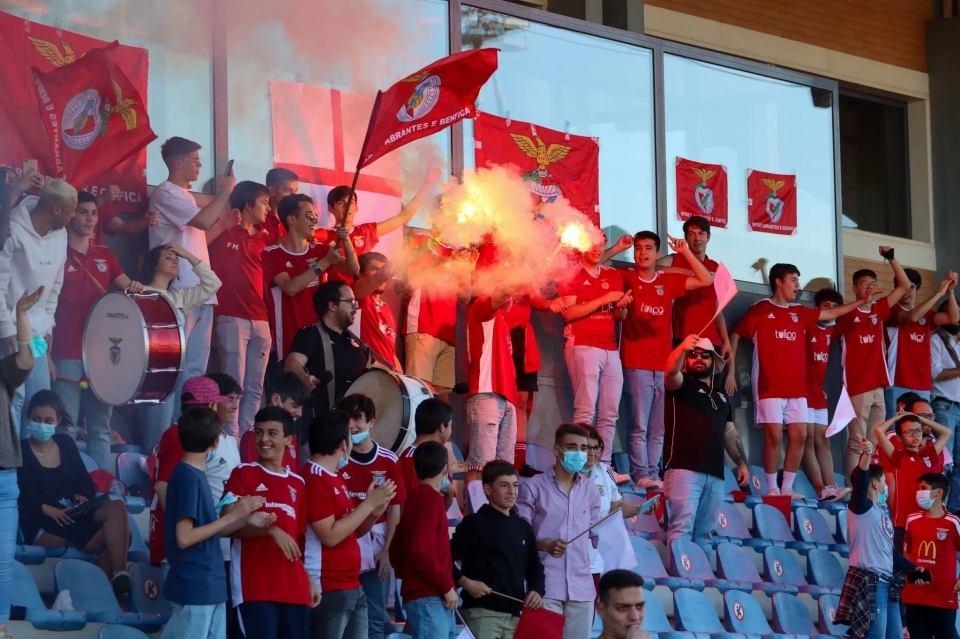 Foto: Sport Abrantes e Benfica